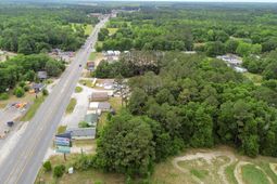 674 Sniders Highway photo 4