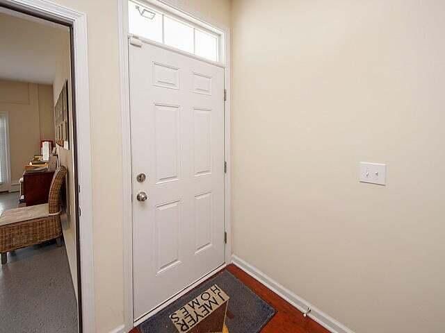 8897 Cat Tail Pond Road Photo 2