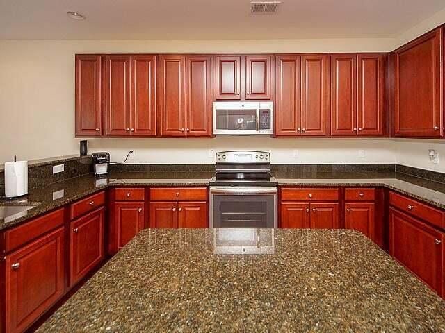 8897 Cat Tail Pond Road Photo 6