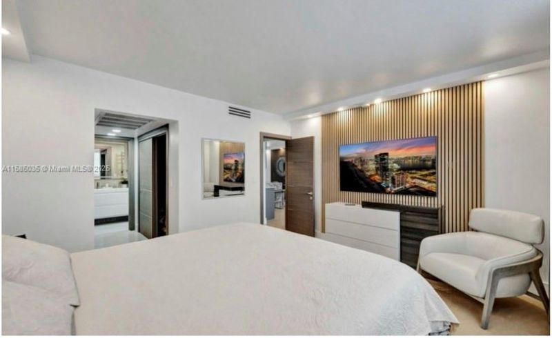 4001 S Ocean Dr, Unit 3L, Hollywood, FL 33019 Photo