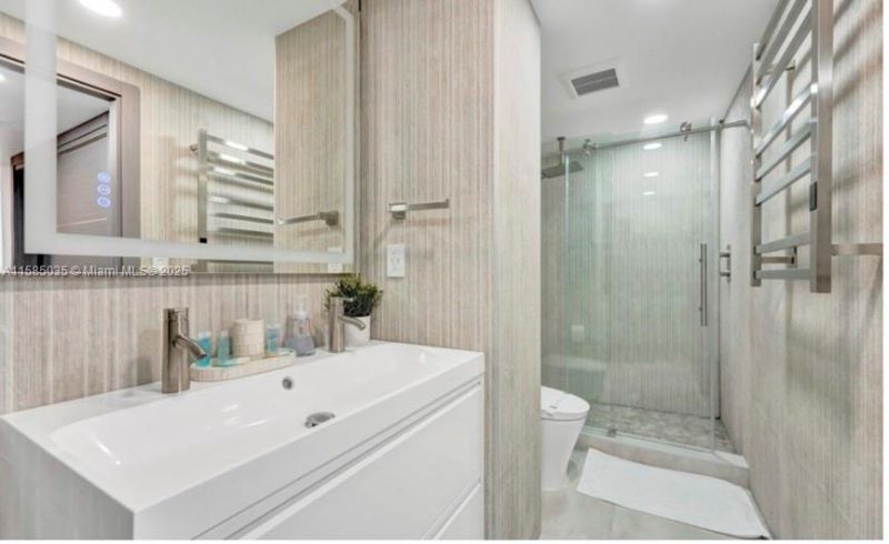 4001 S Ocean Dr, Unit 3L, Hollywood, FL 33019 Photo