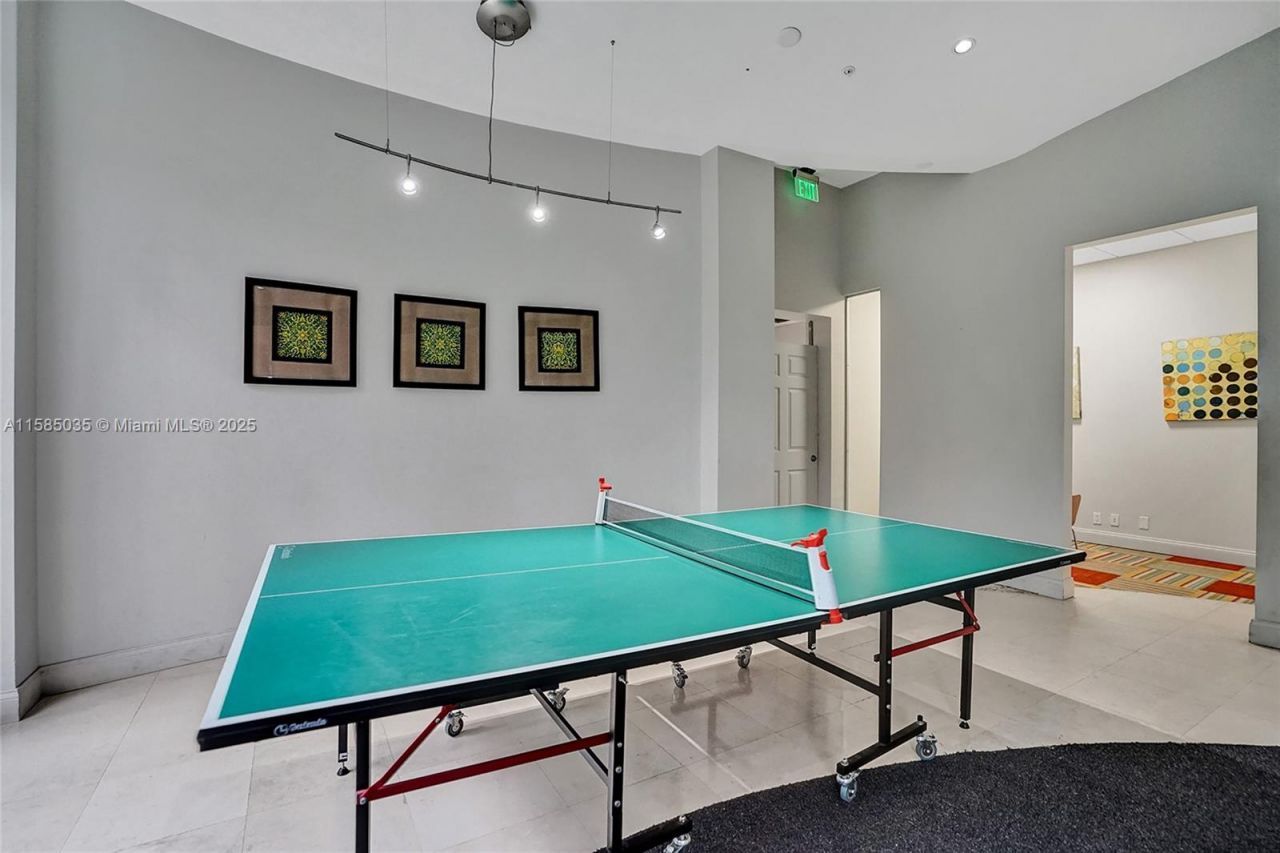 4001 S Ocean Dr, Unit 3L, Hollywood, FL 33019 Photo