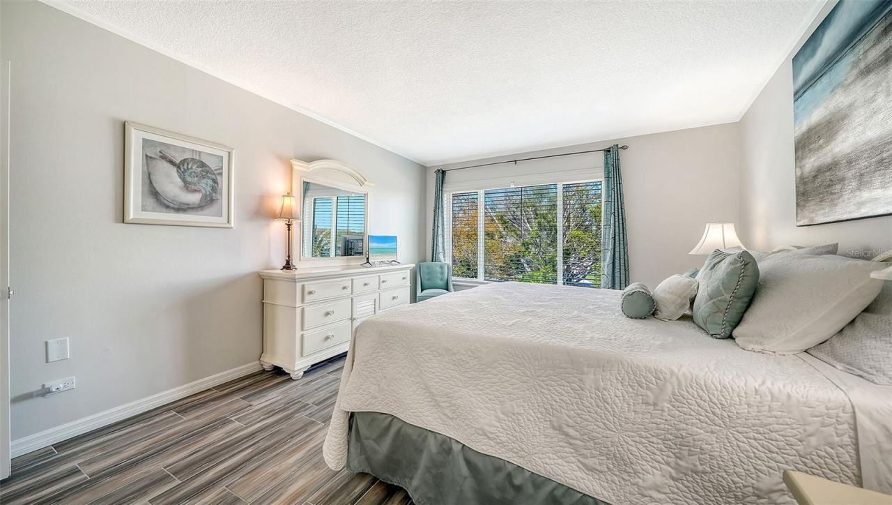 100 Sands Point Road, Unit 324, Longboat Key, FL 34228 Photo