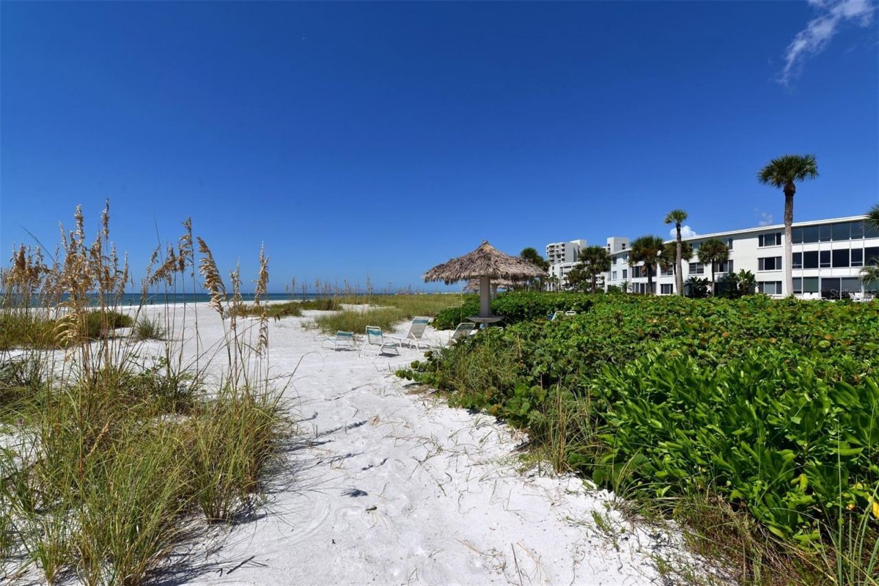 100 Sands Point Road, Unit 324, Longboat Key, FL 34228 Photo