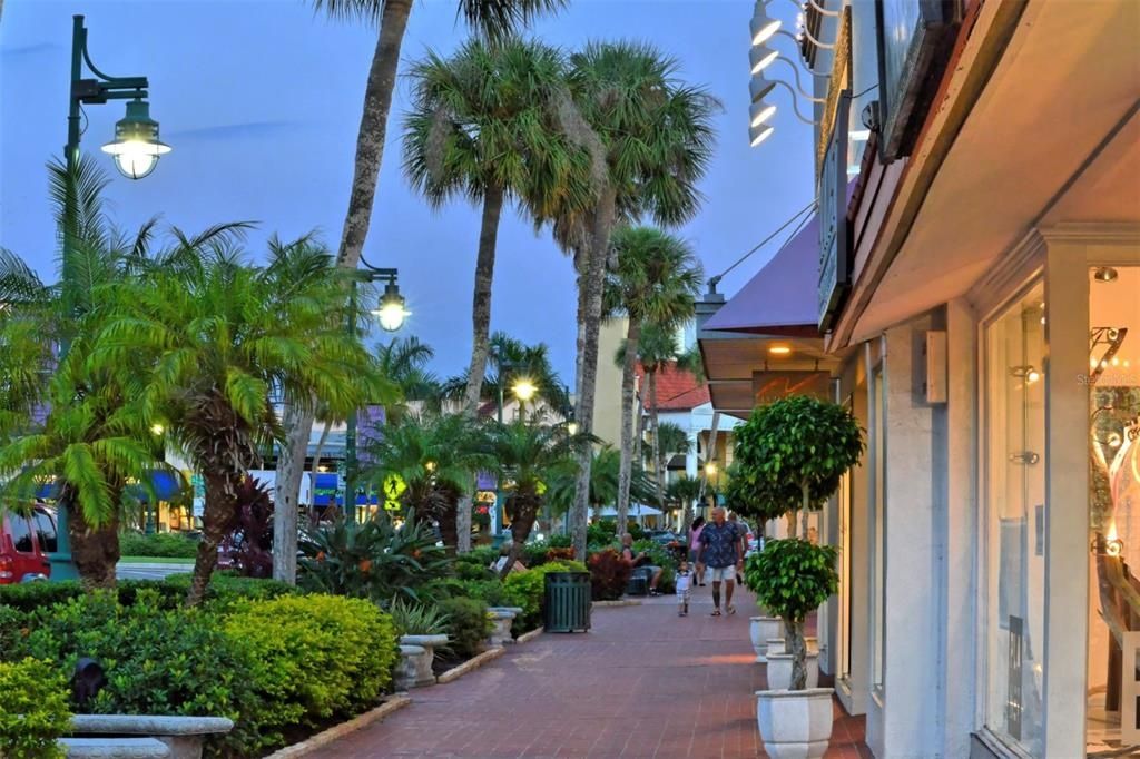 100 Sands Point Road, Unit 324, Longboat Key, FL 34228 Photo