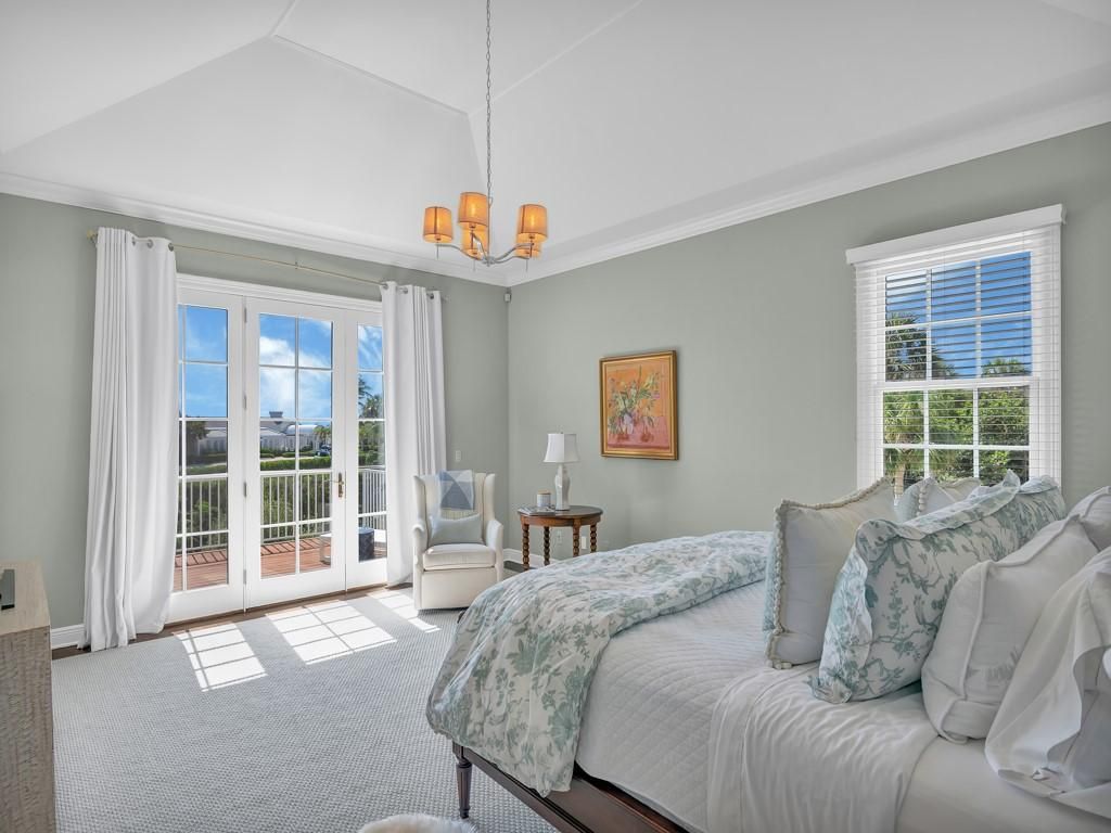986 Riomar Drive, Vero Beach, FL 32963 Photo