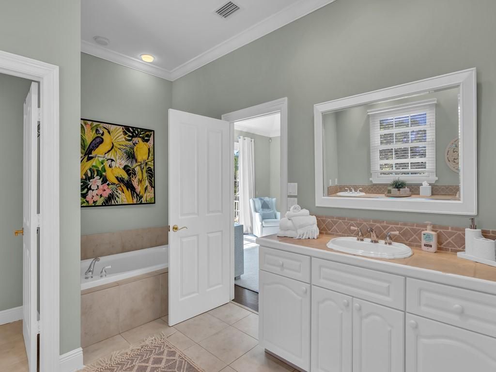 986 Riomar Drive, Vero Beach, FL 32963 Photo
