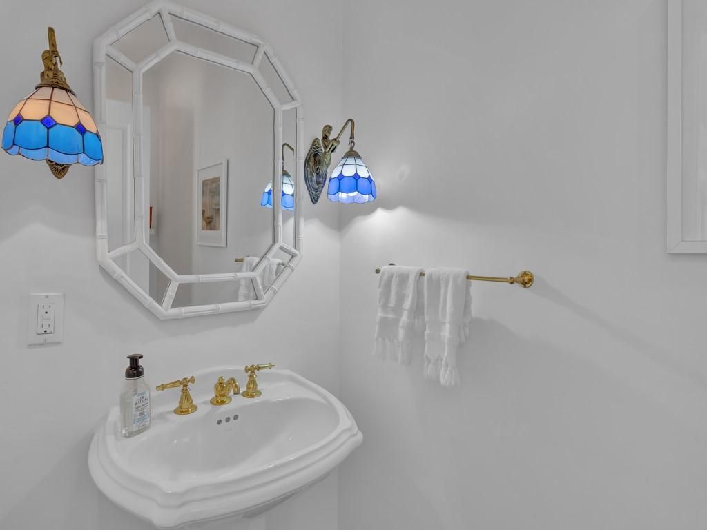 986 Riomar Drive, Vero Beach, FL 32963 Photo