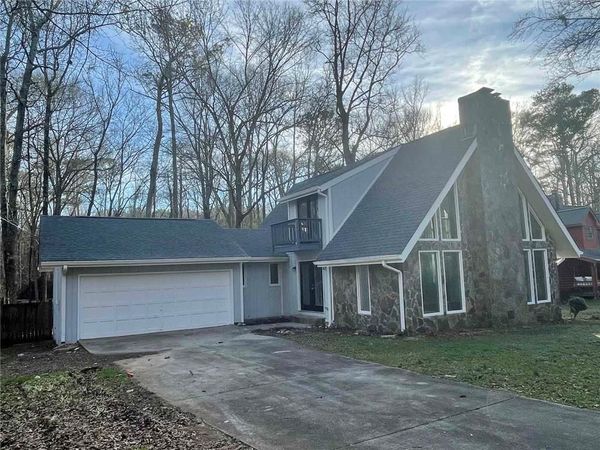 2105 Honeybee Creek Drive, Griffin, GA 30224