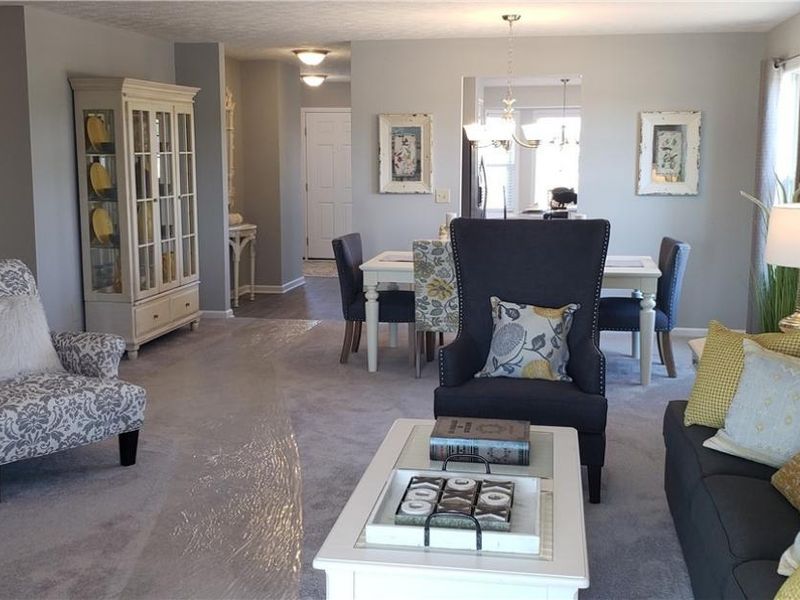 102 Stonecrest Trail, Elyria, OH 44035 Photo 15