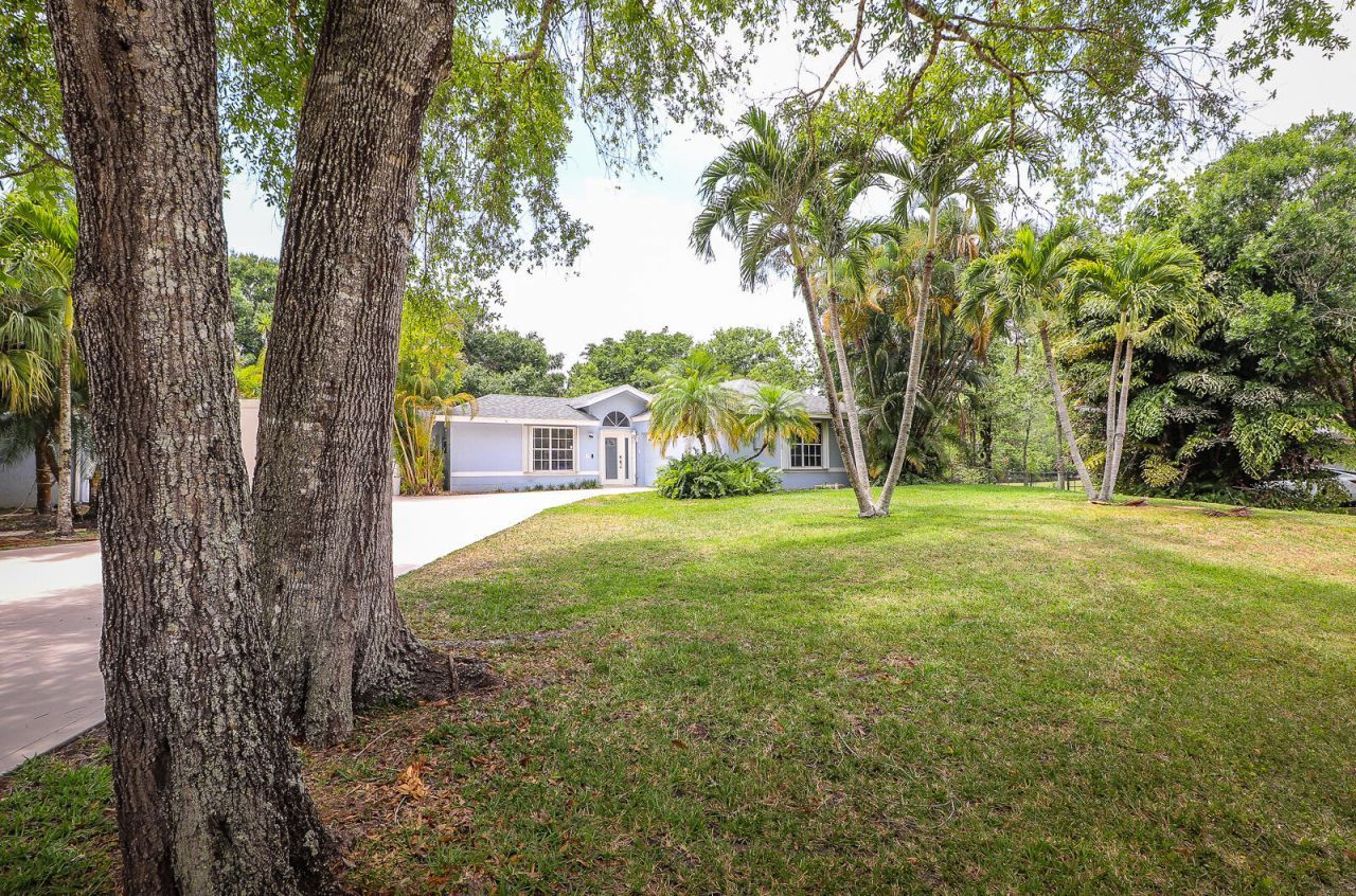 15857 87th Trail N, Palm Beach Gardens, FL 33418 Photo