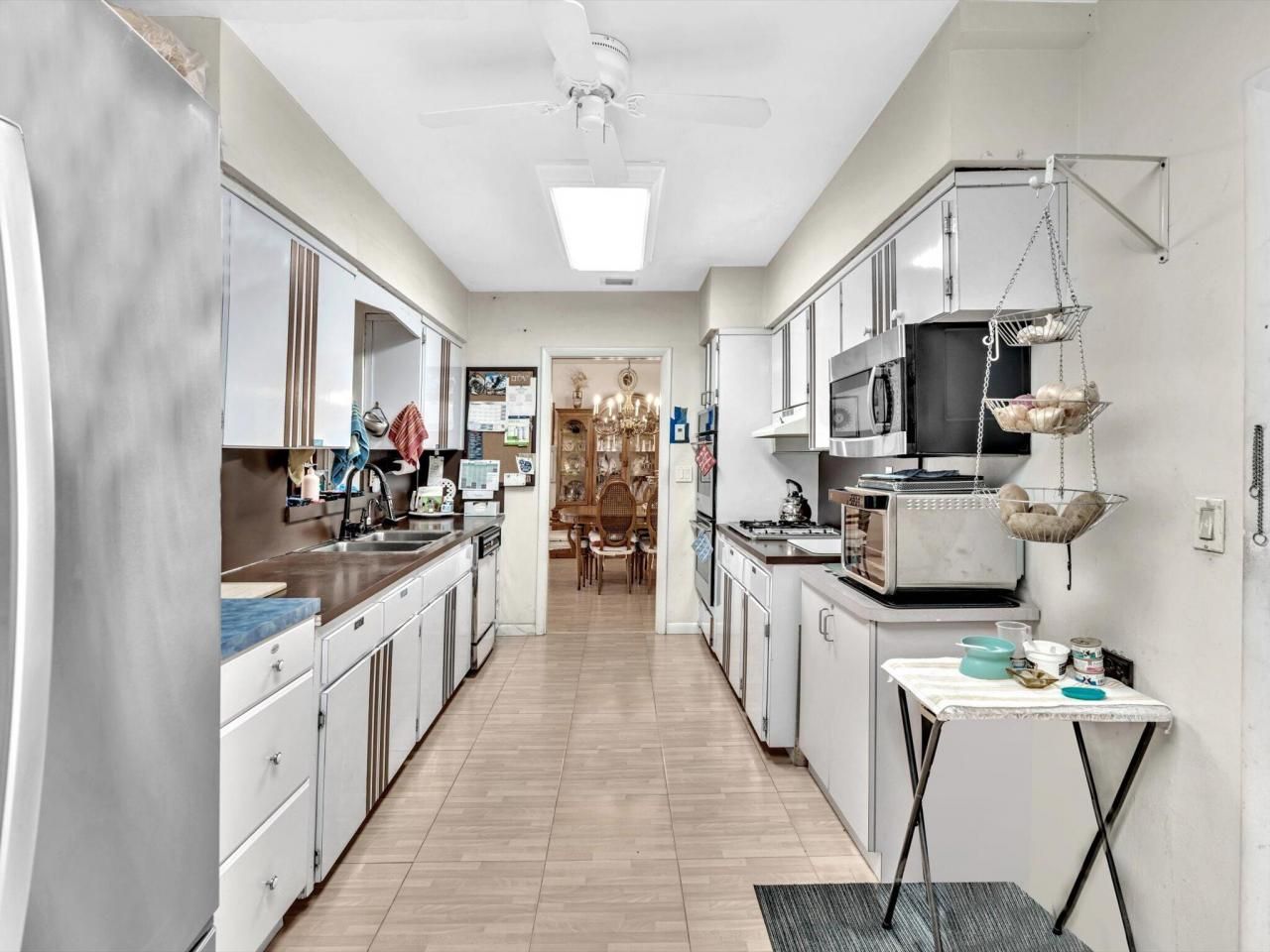 19321 NE 18th Place, Miami, FL 33179 Photo