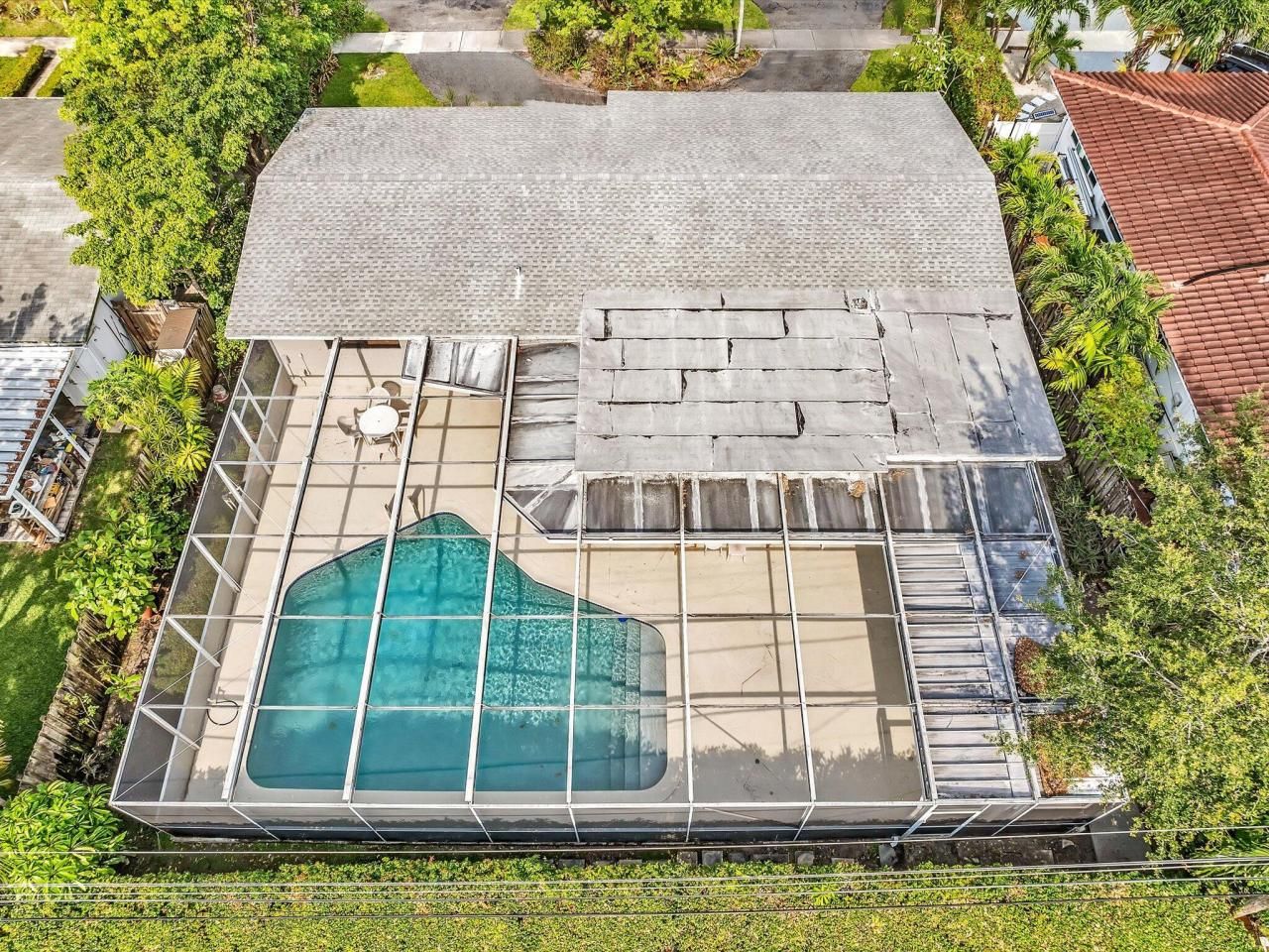 19321 NE 18th Place, Miami, FL 33179 Photo