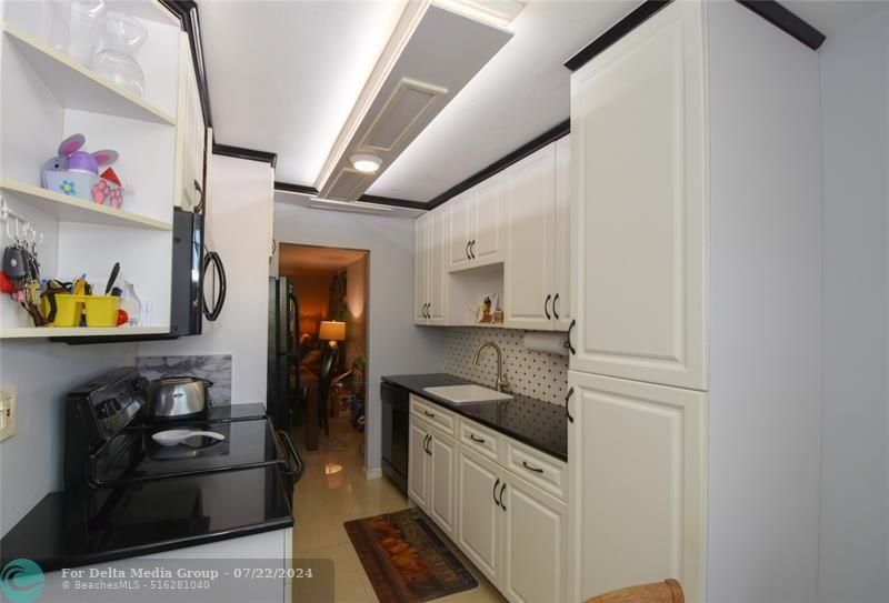 2601 NW 48th Terrace, Unit 142, Lauderdale Lakes, FL 33313 Photo