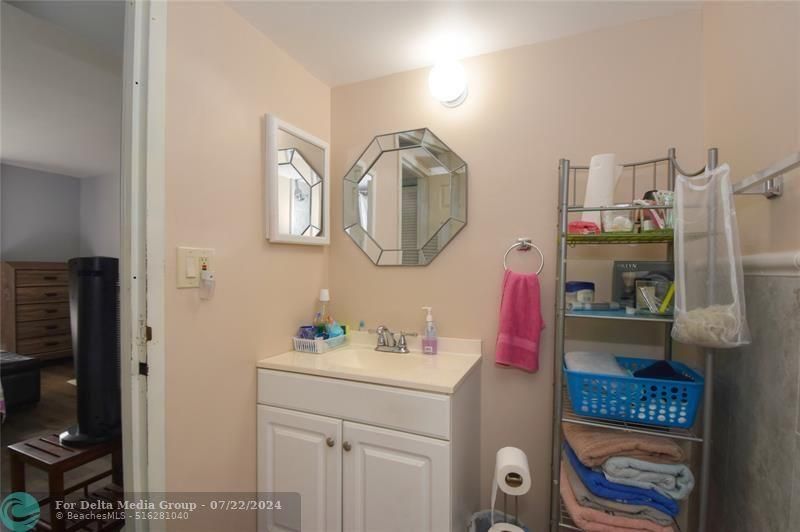 2601 NW 48th Terrace, Unit 142, Lauderdale Lakes, FL 33313 Photo