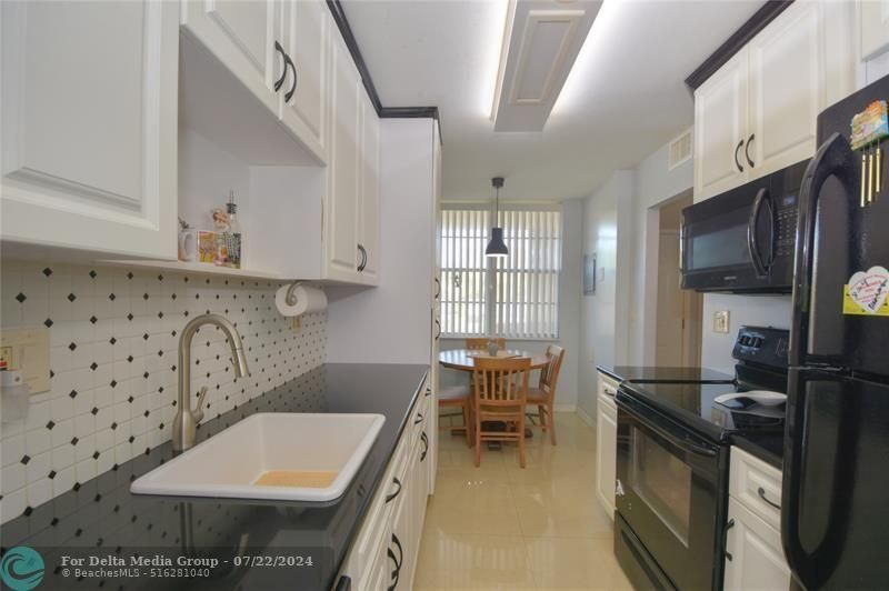 2601 NW 48th Terrace, Unit 142, Lauderdale Lakes, FL 33313 Photo