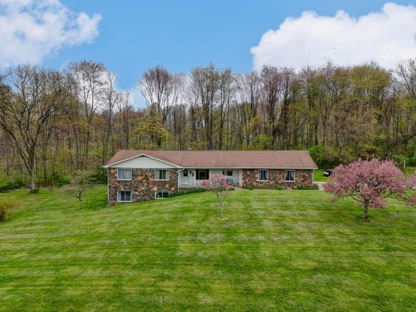 18021 Turkey Ridge Road, Danville, OH 43014