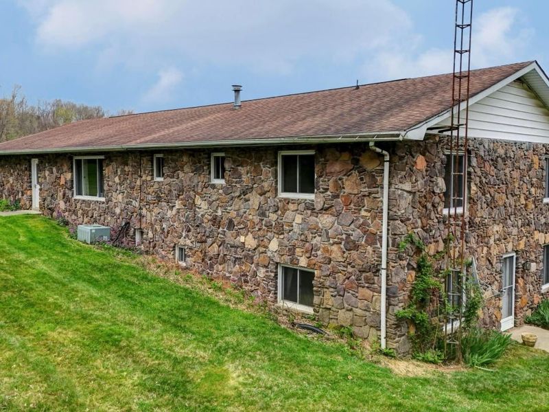 18021 Turkey Ridge Road, Danville, OH 43014 Photo 5