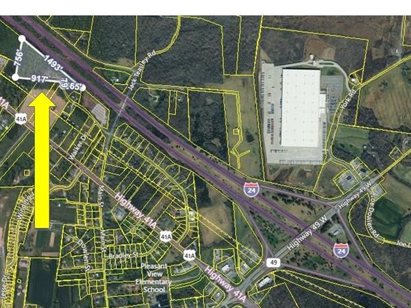 2126 Old Chambliss Rd, Pleasant View, TN 37146