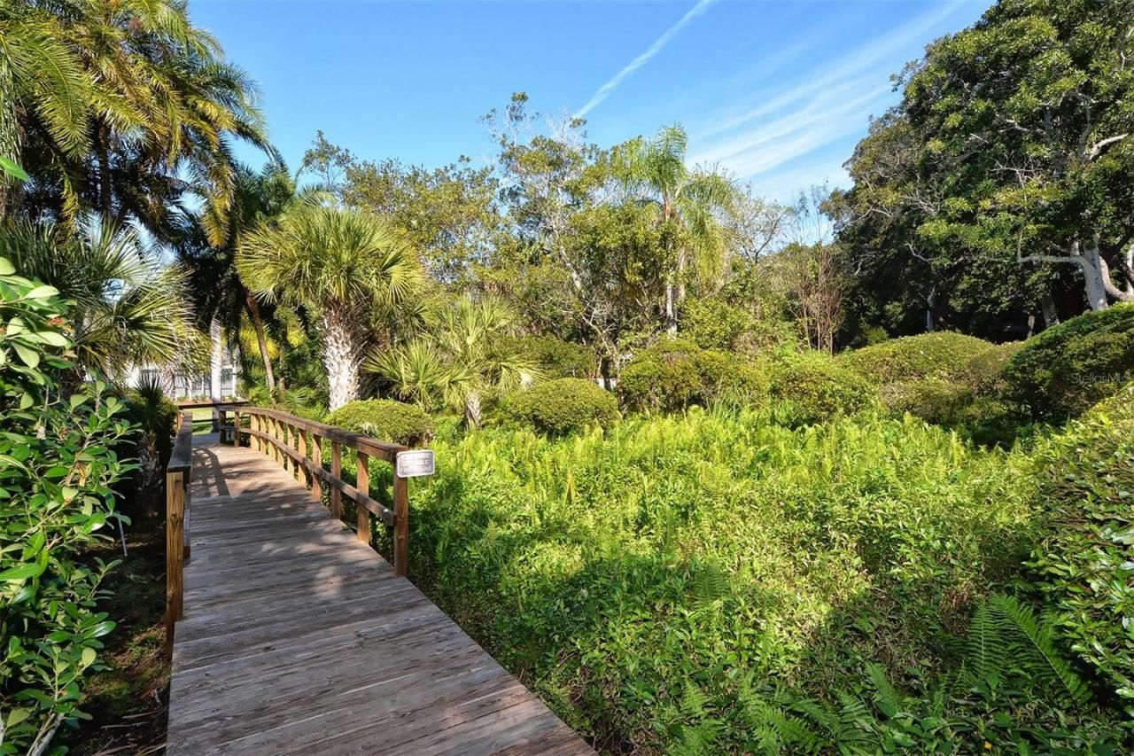 1626 Brookhouse Drive, Unit BR137, Sarasota, FL 34231 Photo
