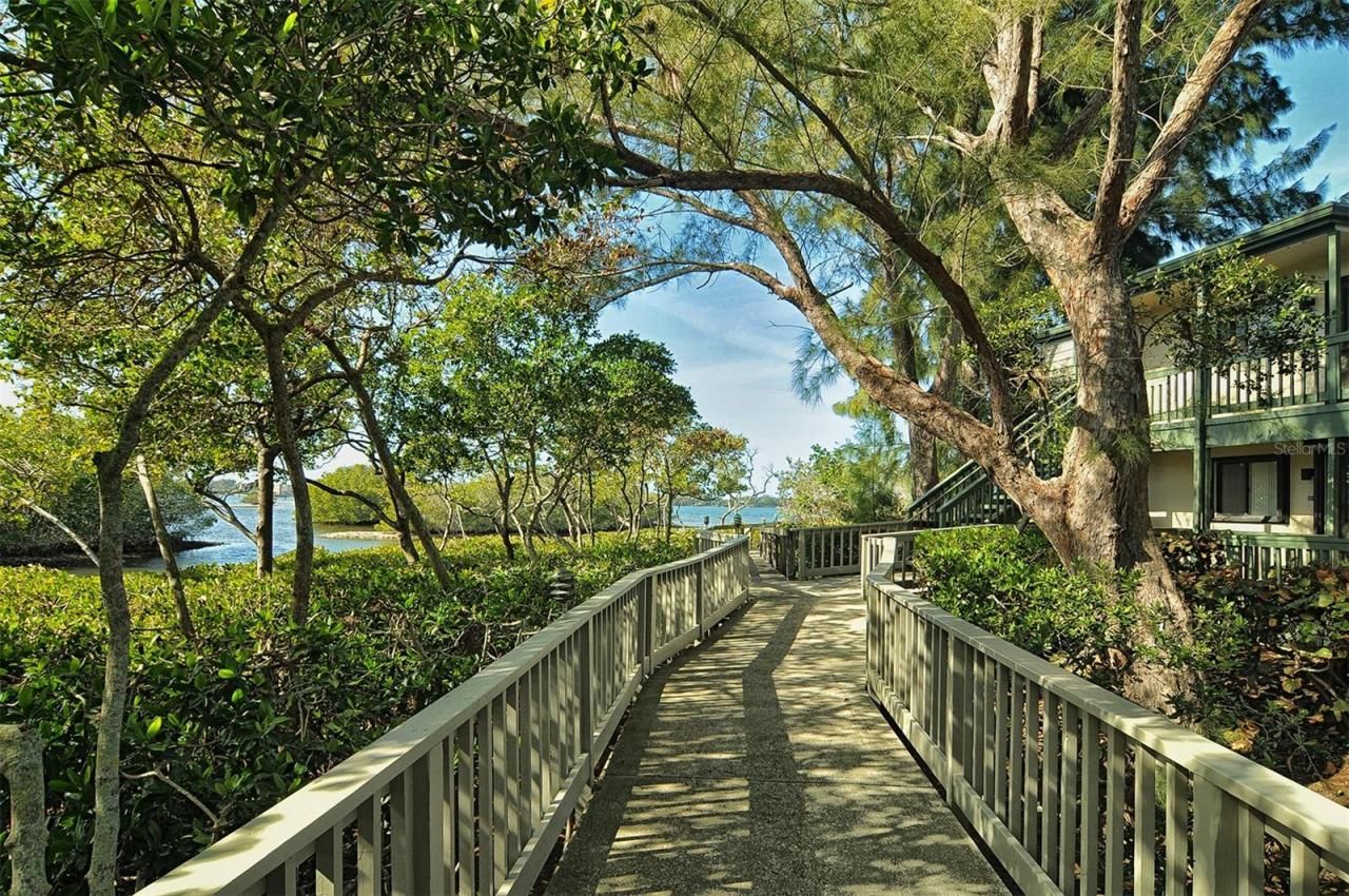 1626 Brookhouse Drive, Unit BR137, Sarasota, FL 34231 Photo