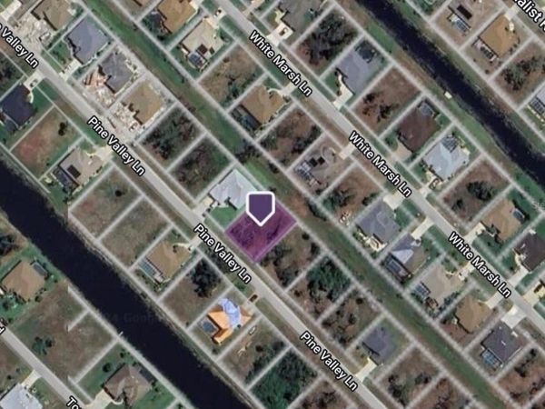 35 PINE VALLEY LANE, ROTONDA WEST, FL 33947