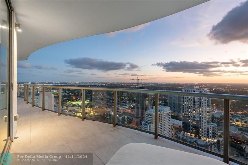 100 E Las Olas Boulevard, Unit 4504, Fort Lauderdale, FL 33301 Photo