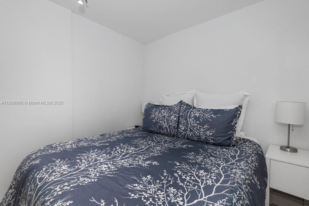 2301 Collins Ave, Unit 1111, Miami Beach, FL 33139 Photo