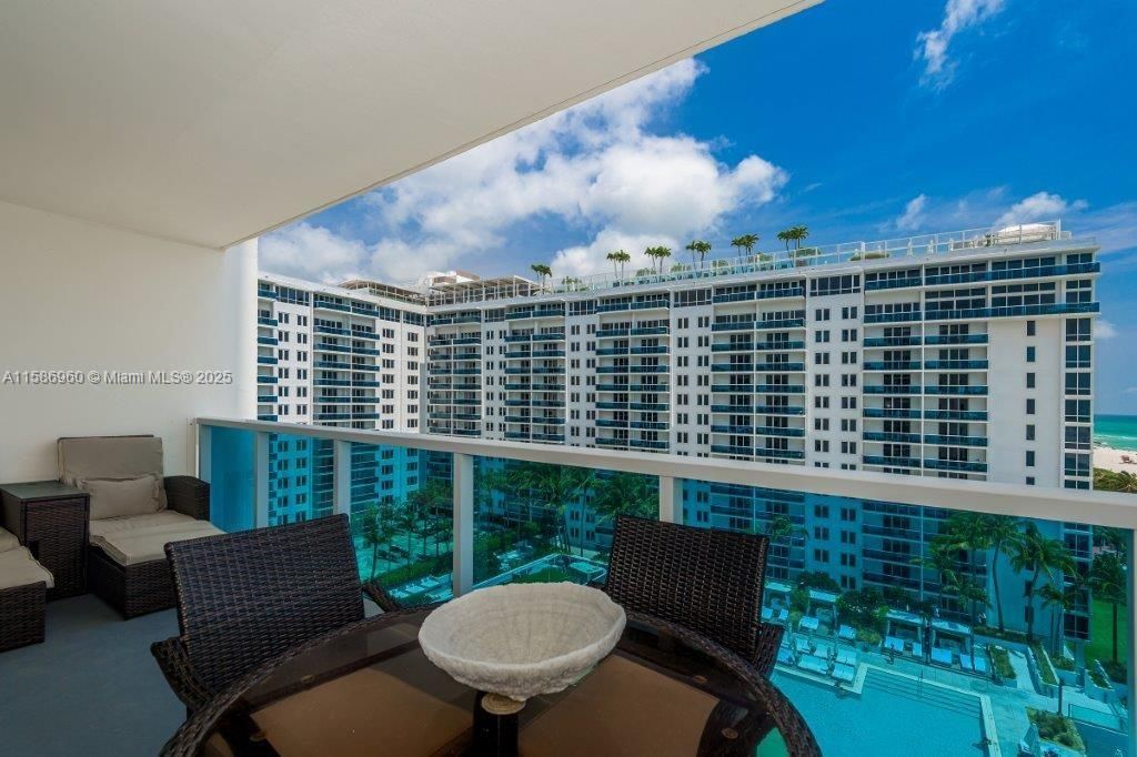 2301 Collins Ave, Unit 1111, Miami Beach, FL 33139 Photo