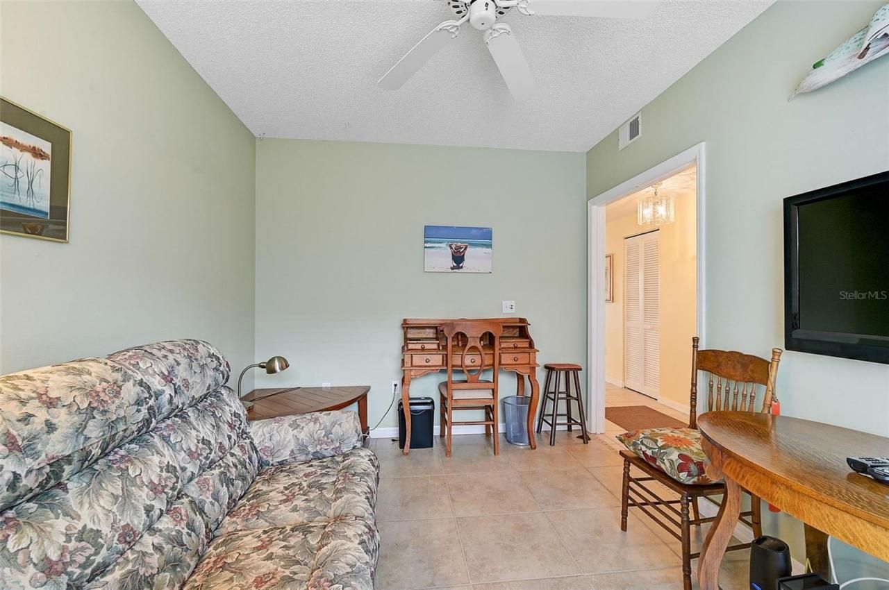 4215 Caddie Drive E, Unit 101, Bradenton, FL 34203 Photo