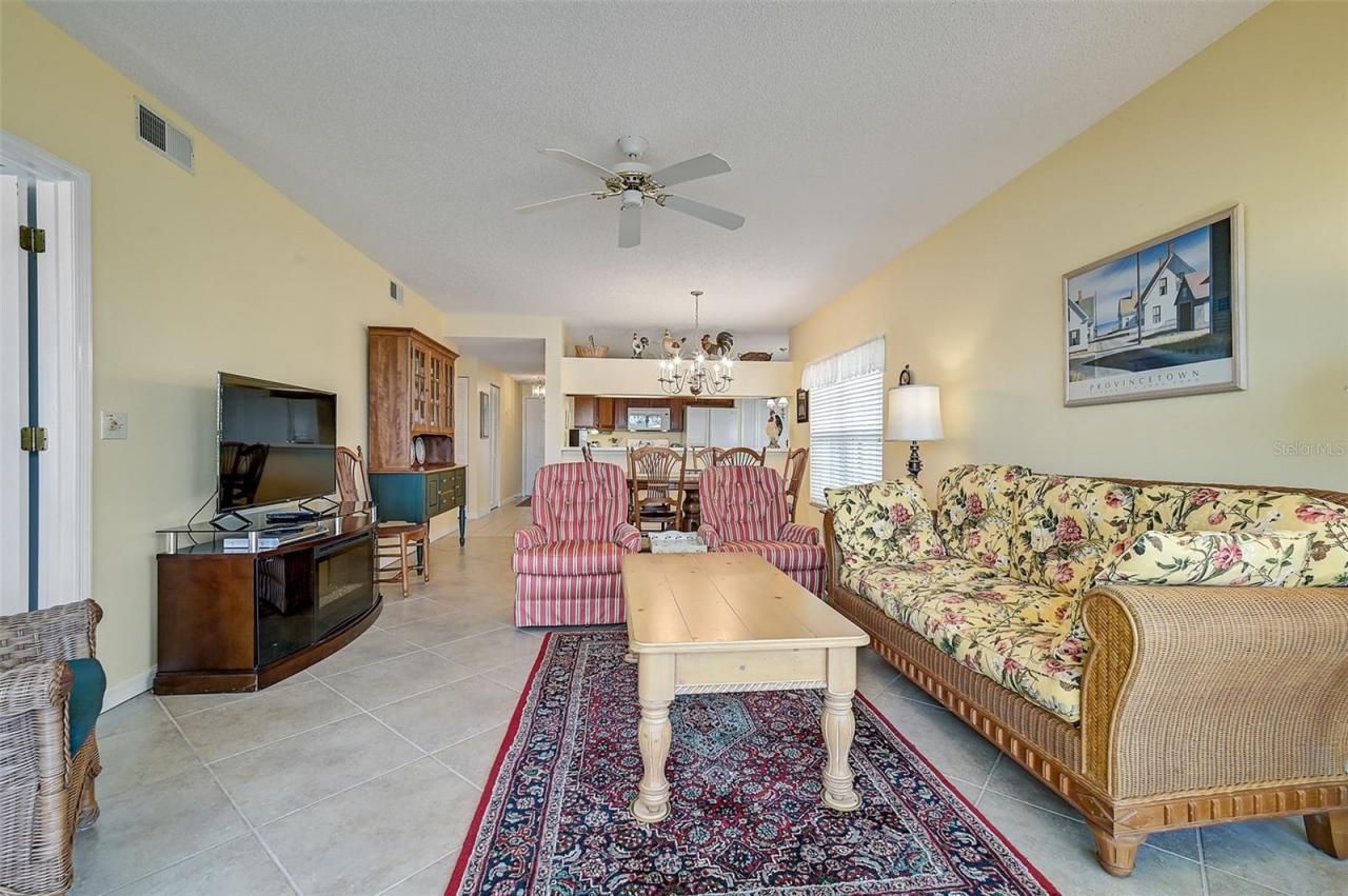 4215 Caddie Drive E, Unit 101, Bradenton, FL 34203 Photo