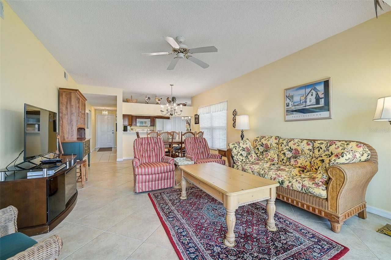 4215 Caddie Drive E, Unit 101, Bradenton, FL 34203 Photo