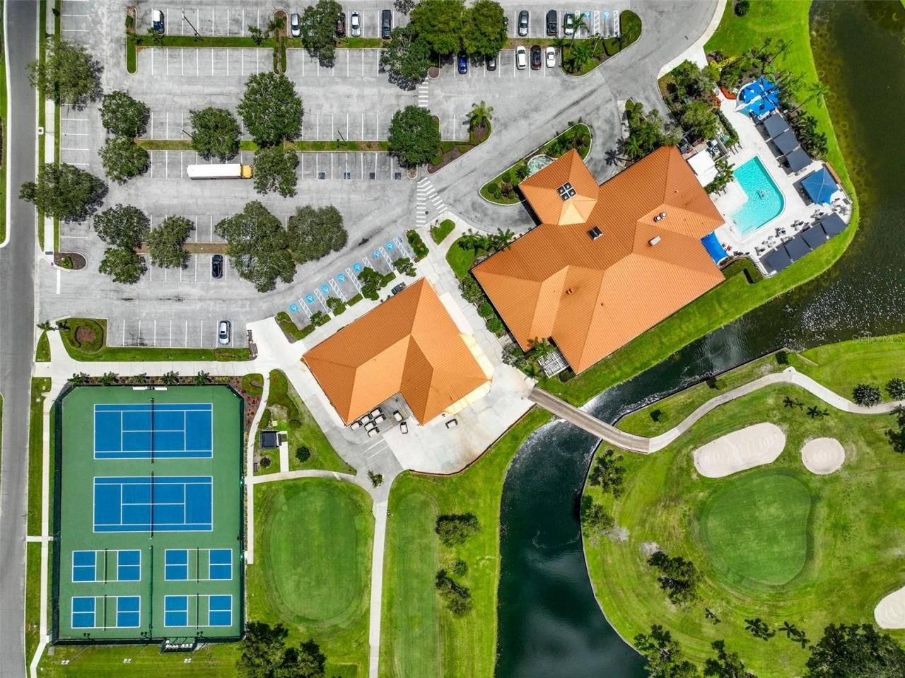 4215 Caddie Drive E, Unit 101, Bradenton, FL 34203 Photo