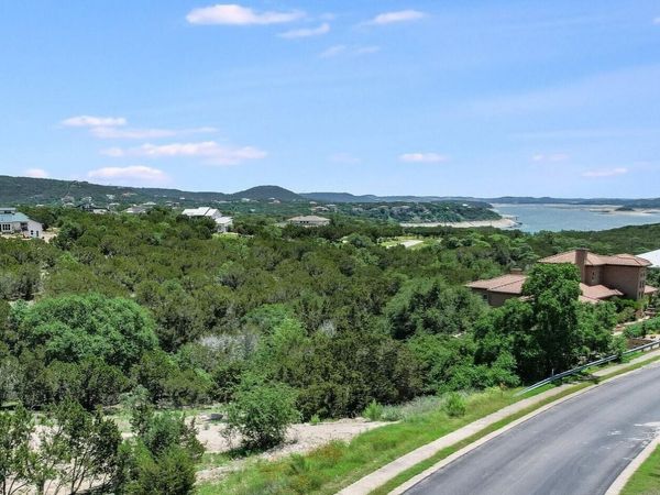 8509 Kelly CV, Lago Vista, TX 78645