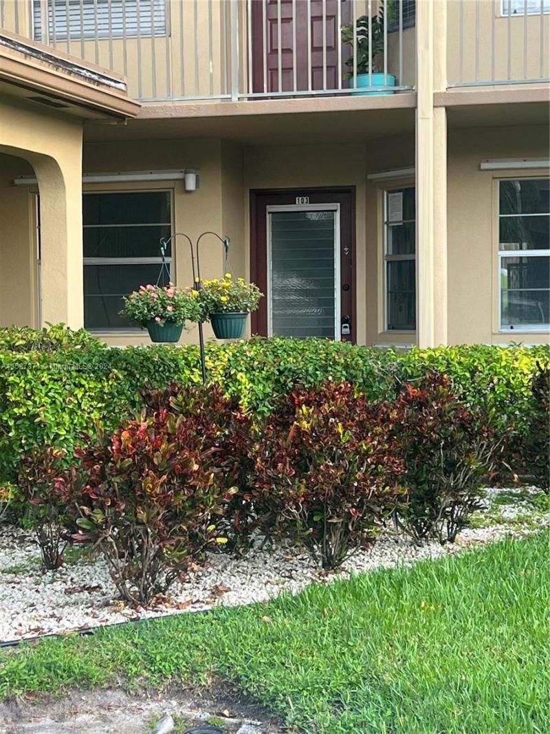 12701 SW 14th St, Unit 103J, Pembroke Pines, FL 33027 Photo