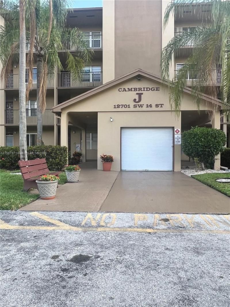 12701 SW 14th St, Unit 103J, Pembroke Pines, FL 33027 Photo
