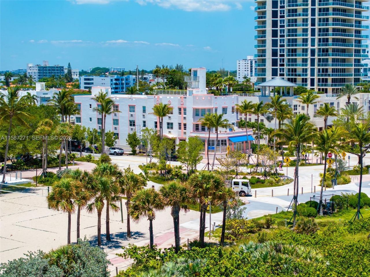 7300 Ocean Ter, Miami Beach, FL 33141 Photo