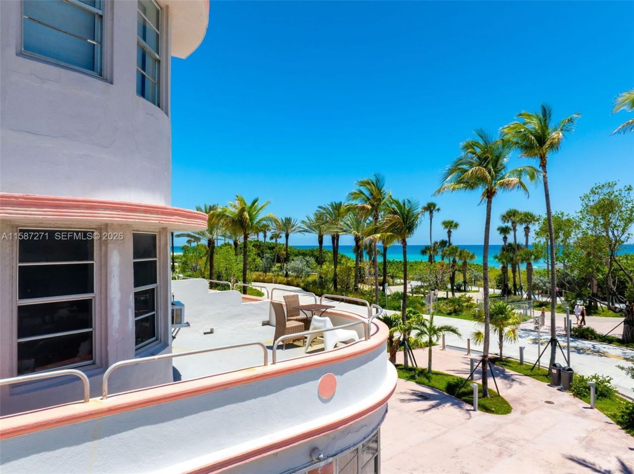 7300 Ocean Ter, Miami Beach, FL 33141 Photo