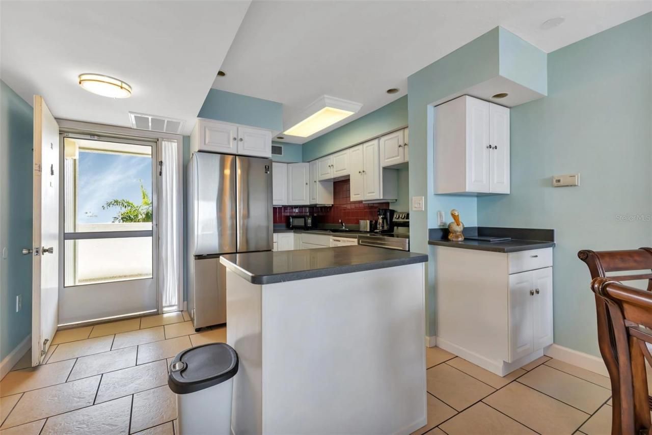 1500 Park Beach Circle, Unit 3B, Punta Gorda, FL 33950 Photo