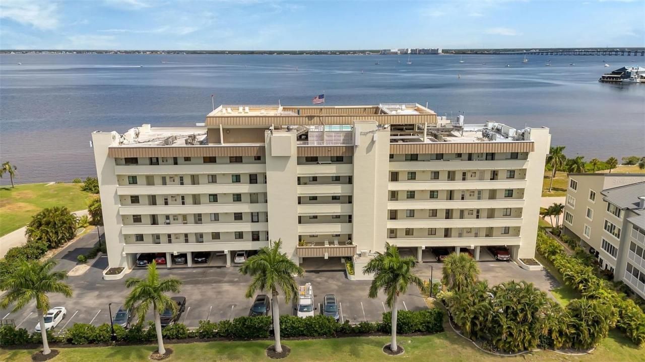 1500 Park Beach Circle, Unit 3B, Punta Gorda, FL 33950 Photo