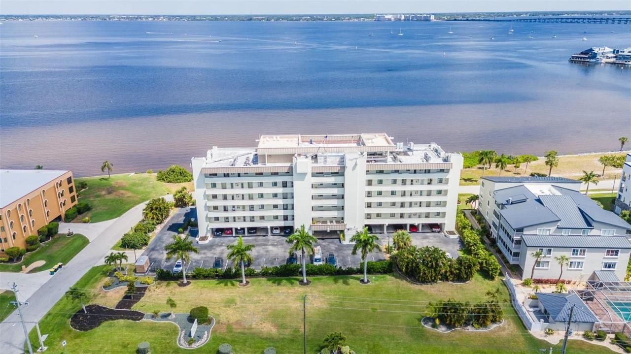 1500 Park Beach Circle, Unit 3B, Punta Gorda, FL 33950 Photo