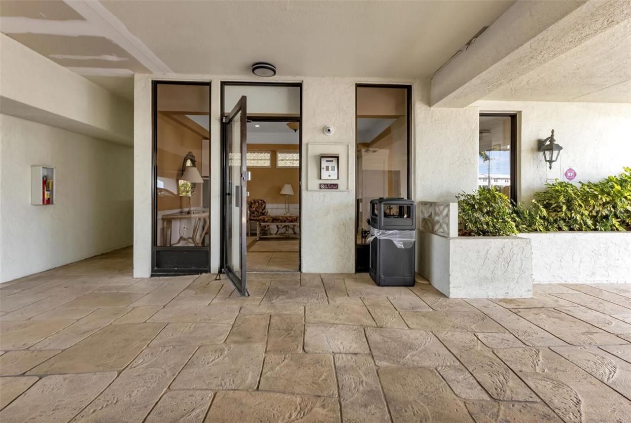 1500 Park Beach Circle, Unit 3B, Punta Gorda, FL 33950 Photo