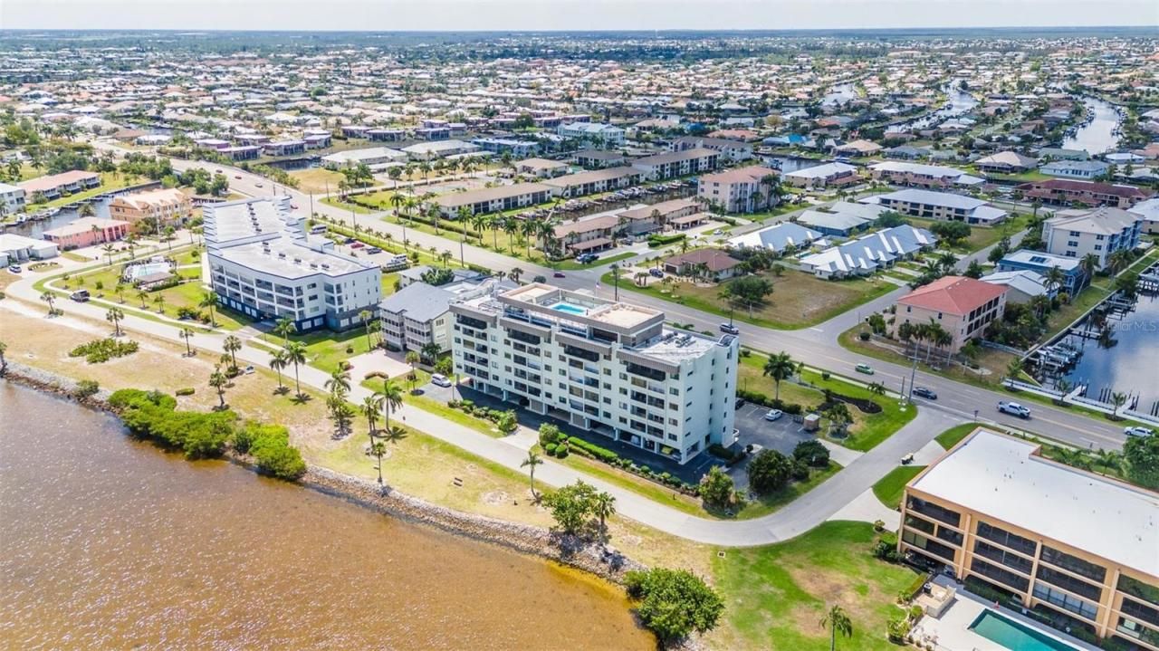 1500 Park Beach Circle, Unit 3B, Punta Gorda, FL 33950 Photo