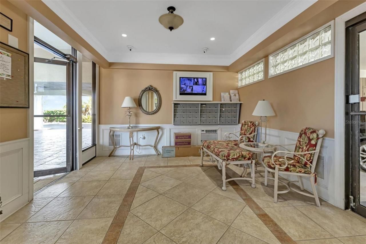 1500 Park Beach Circle, Unit 3B, Punta Gorda, FL 33950 Photo