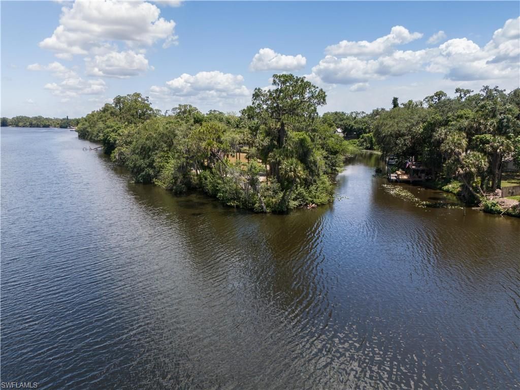 2920 Fort Denaud Rd, Labelle, FL 33935 Photo