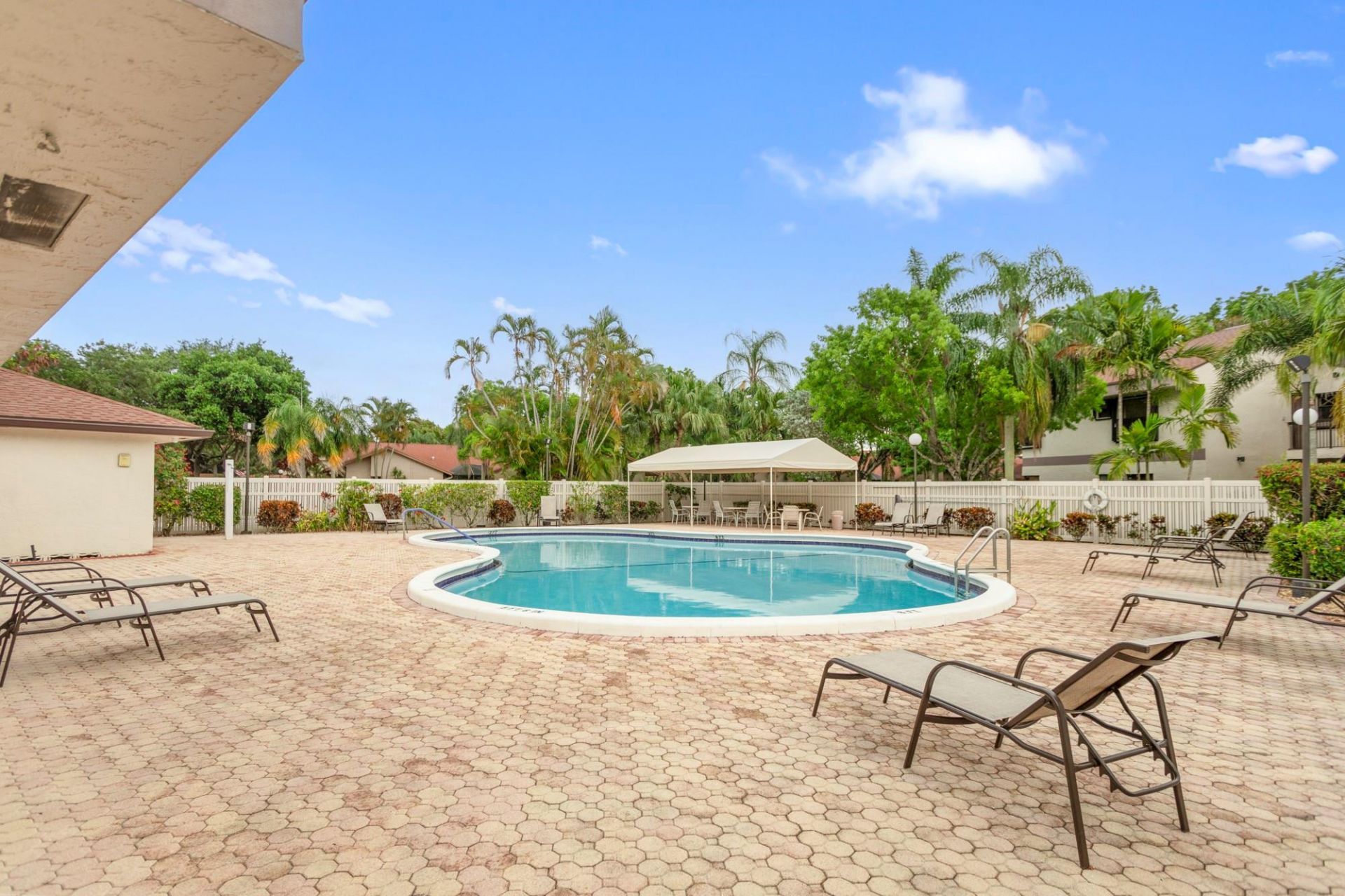 4624 Carambola Circle, Unit 2706, Coconut Creek, FL 33066 Photo