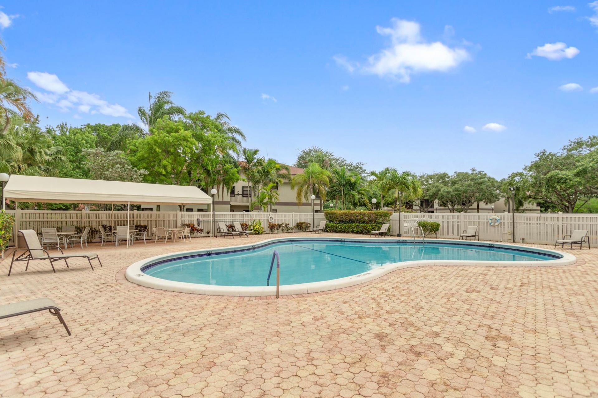 4624 Carambola Circle, Unit 2706, Coconut Creek, FL 33066 Photo