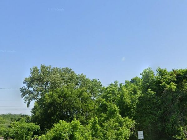 938 Roman St, Clarksville, TN 37040