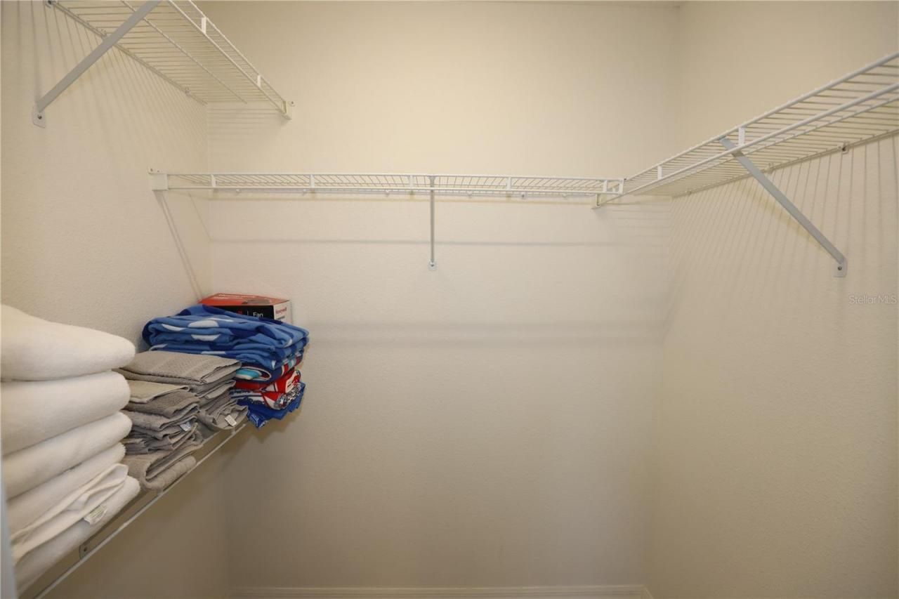 4275 Castlebridge Lane, Unit 1323, Sarasota, FL 34238 Photo