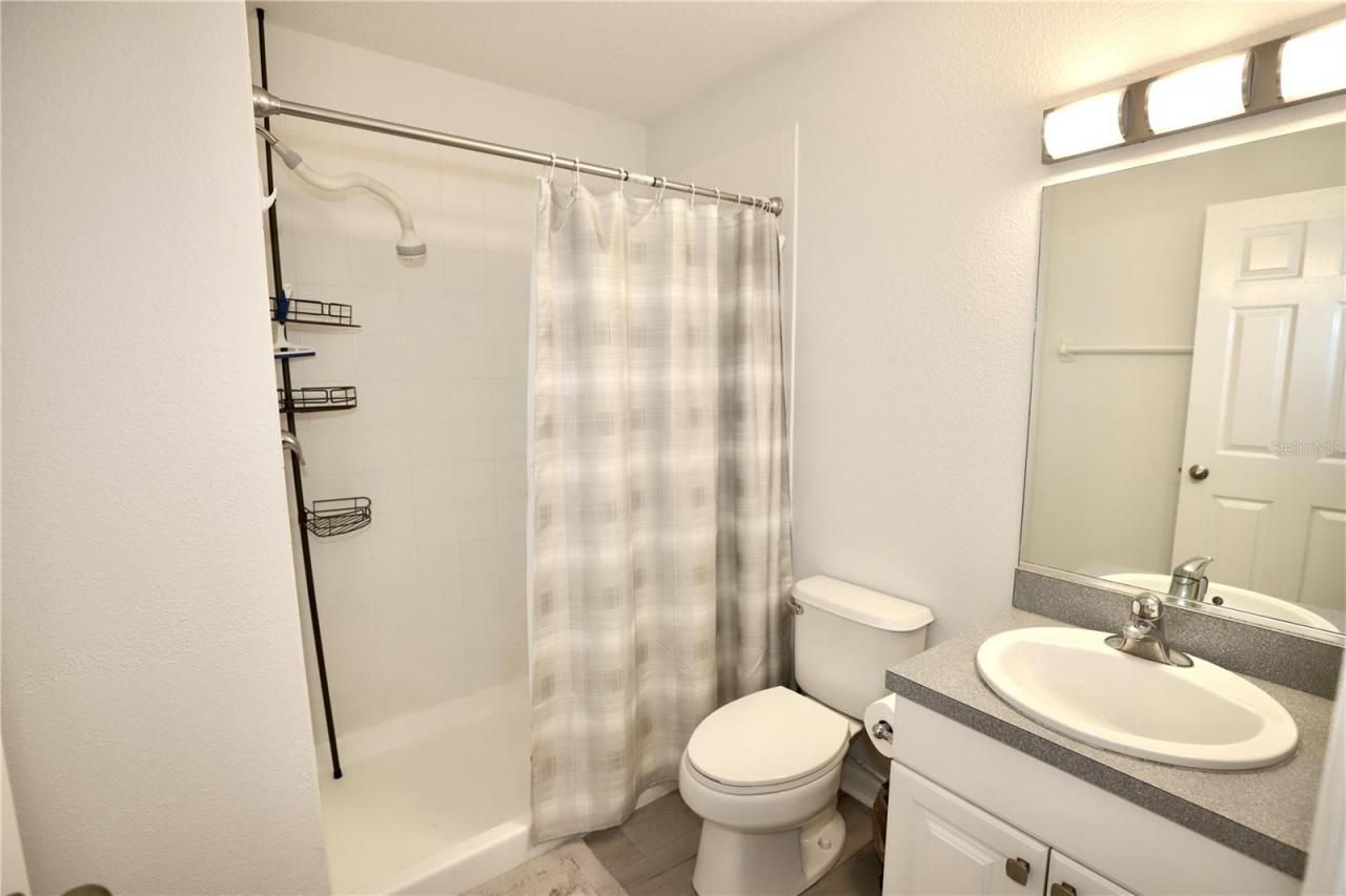4275 Castlebridge Lane, Unit 1323, Sarasota, FL 34238 Photo